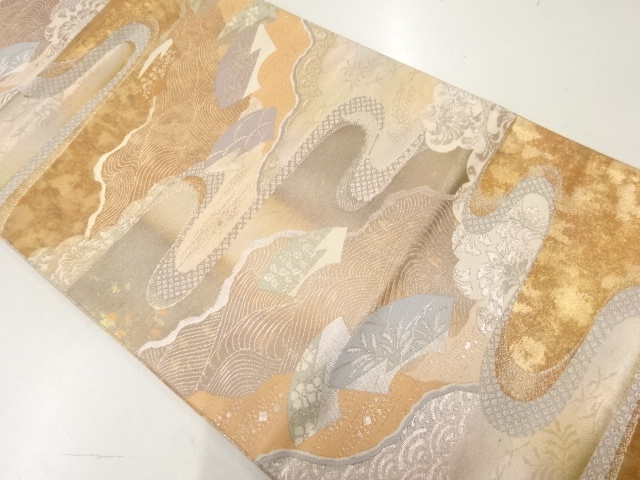 リサイクル　流水に地紙・花・古典柄模様織出し袋帯